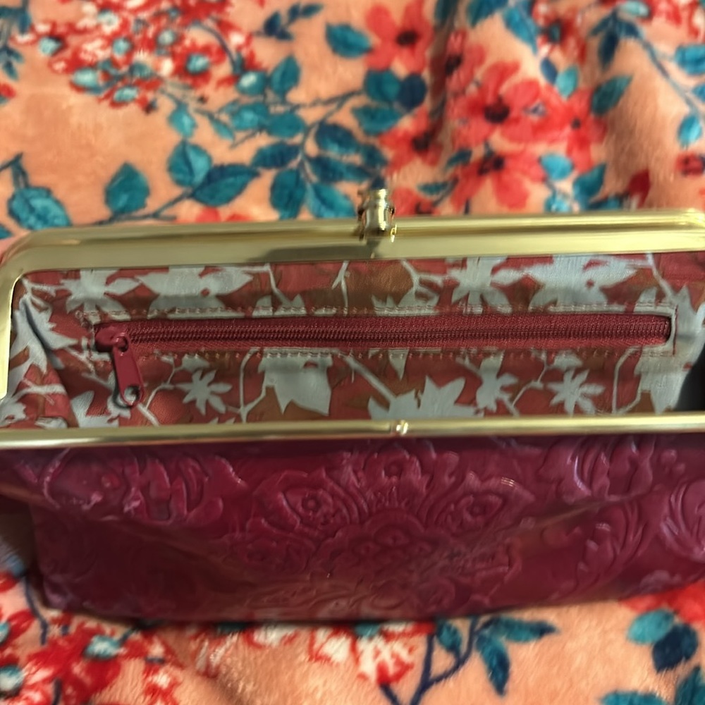 HOBO Lauren Clutch Wallet - Embroidered Plum - Picture 11 of 15